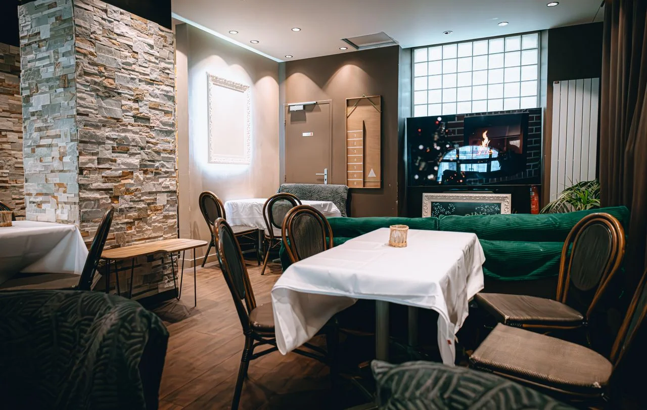 Signature Dining